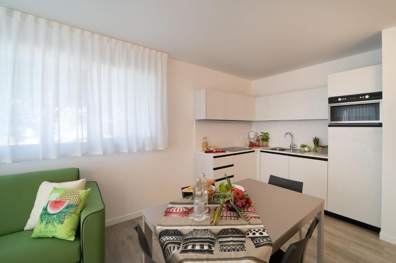 Zero5.Zero5 Apartment Линяно Сабиадоро Екстериор снимка